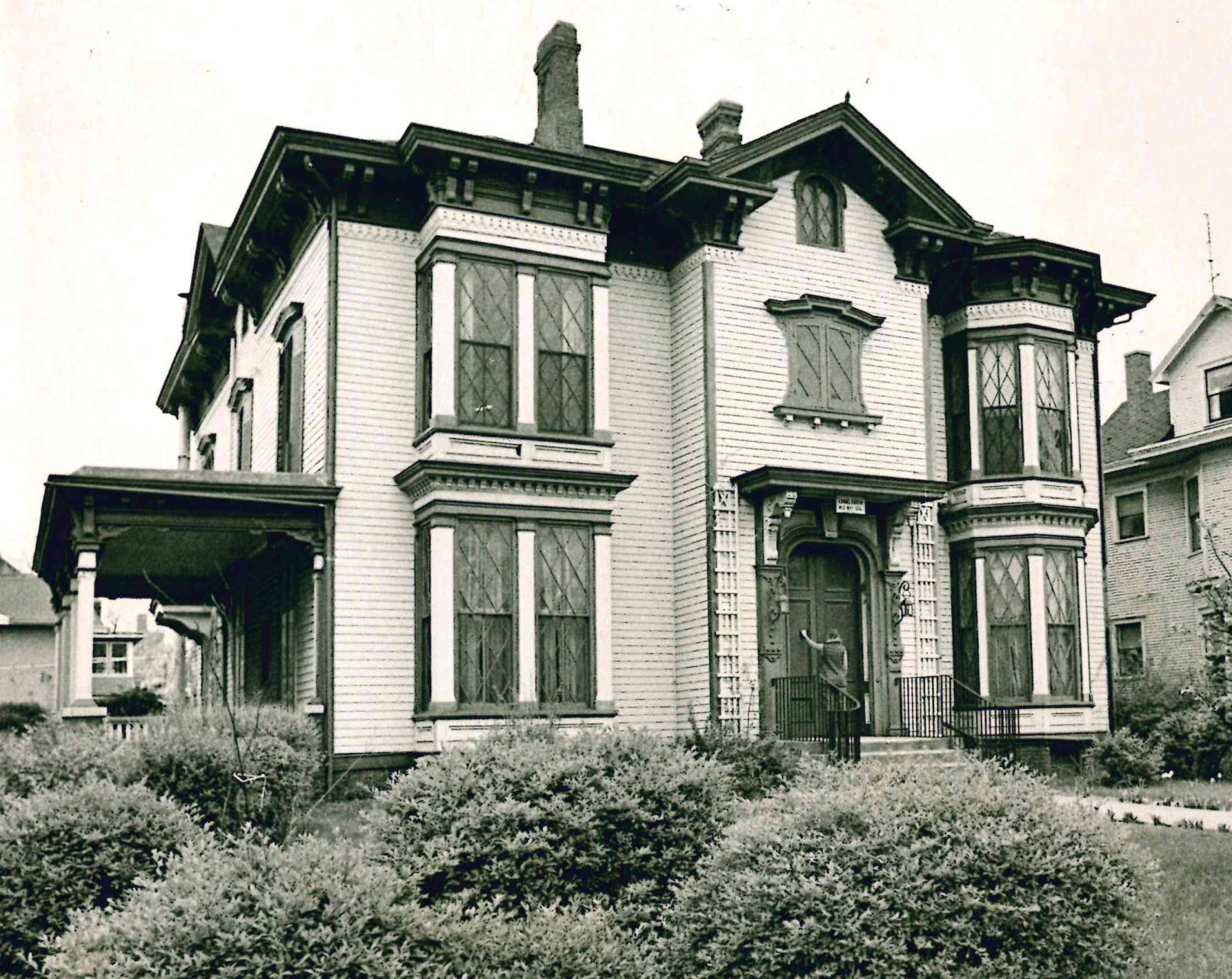 Oglesby Mansion